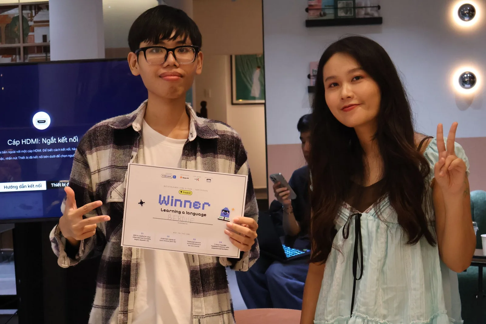 Bernie with the Learning a language winner certificate